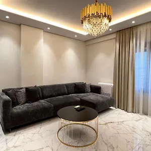 Zeus Deluxe , Tirana Albania